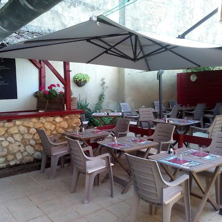 Hôtel Restaurant de l'Union Mirambeau (Charente-Maritime) Exterior foto